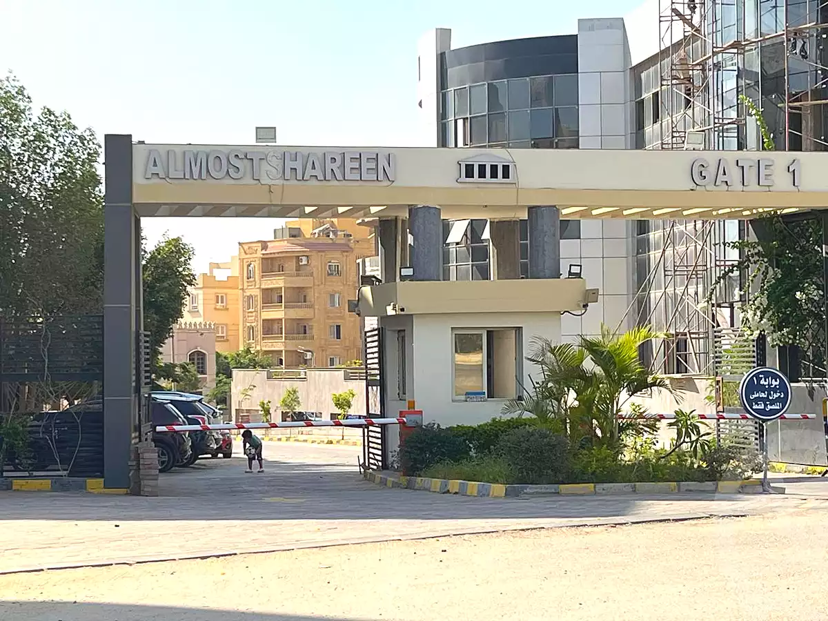 https://aqarmap.com.eg/ar/listing/7270323-for-sale-cairo-new-cairo-compounds-el-mostashareen-compound
