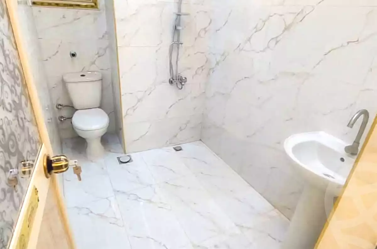 https://aqarmap.com.eg/ar/listing/7270343-for-sale-alexandria-sydy-bshr-sydy-bshr-bhry-shr-mhmwd-l-yswy