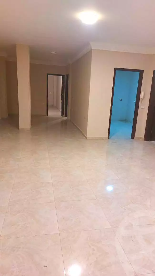 https://aqarmap.com.eg/en/listing/7270441-for-rent-cairo-el-sheikh-zayed-city-el-hay-elasher-street-100