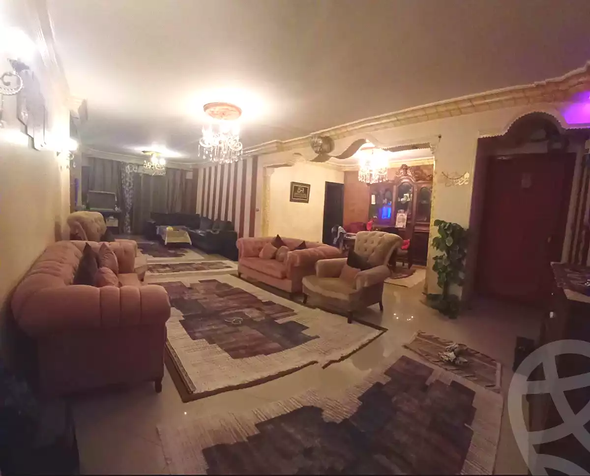 https://aqarmap.com.eg/ar/listing/7270450-for-sale-alexandria-moharram-bey-el-moez-st
