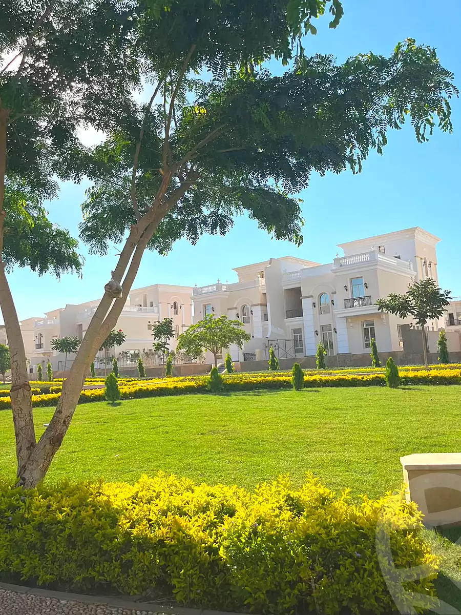 https://aqarmap.com.eg/ar/listing/7270491-for-sale-cairo-new-administrative-capital-r5-granville-compound-founders