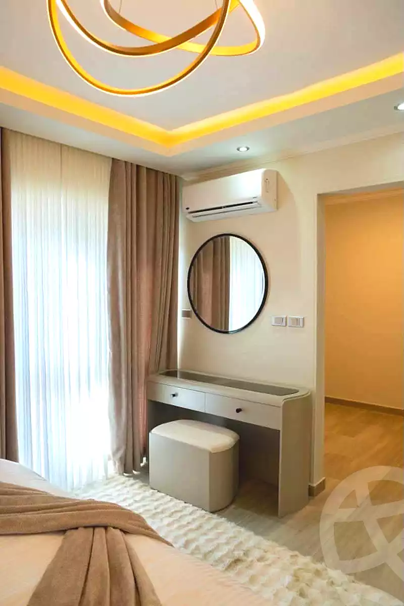 https://aqarmap.com.eg/ar/listing/7270625-for-sale-cairo-new-cairo-compounds-tag-city-taj-sultan