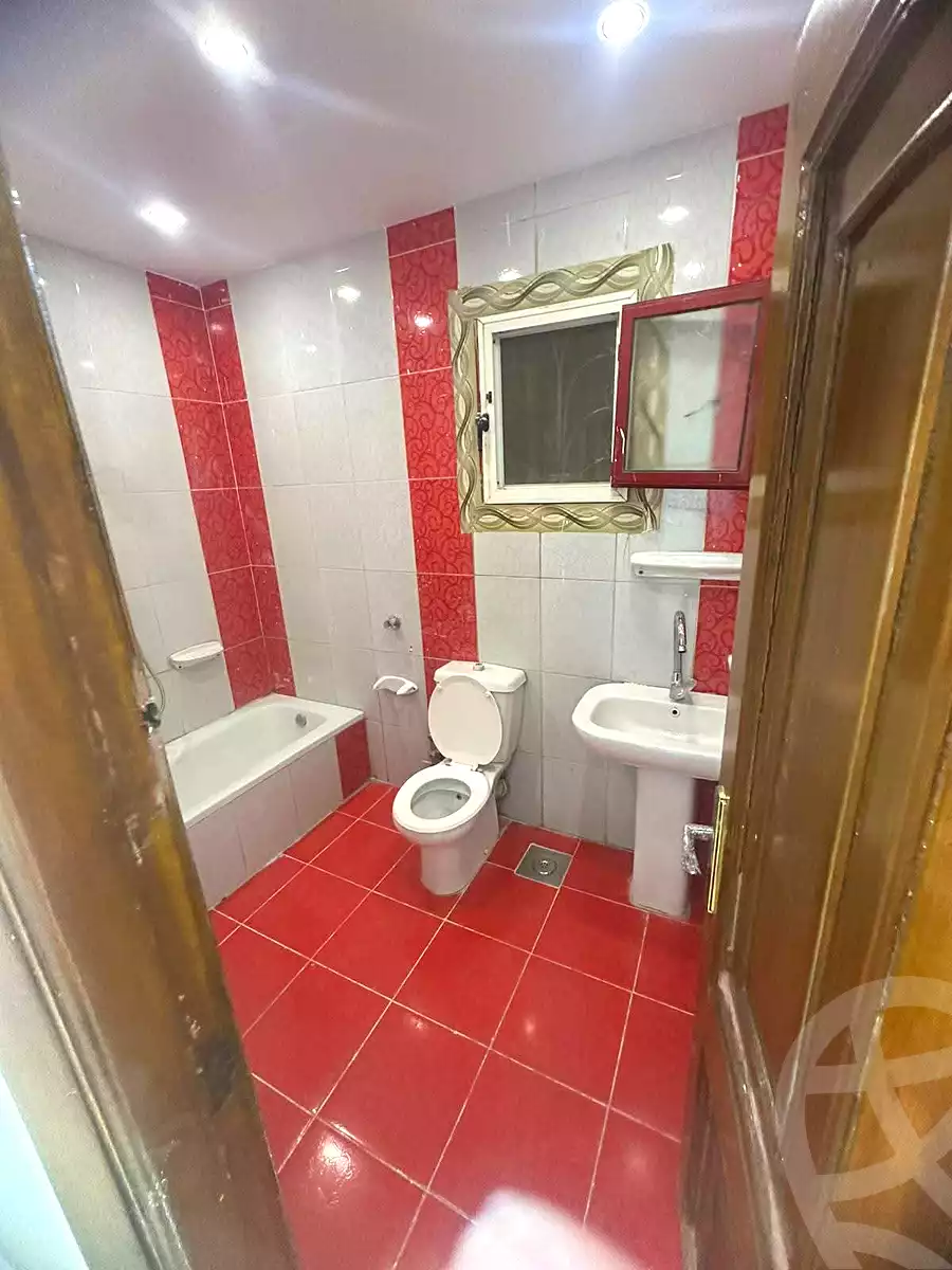 https://aqarmap.com.eg/en/listing/7270683-for-sale-alexandria-miami-street-57