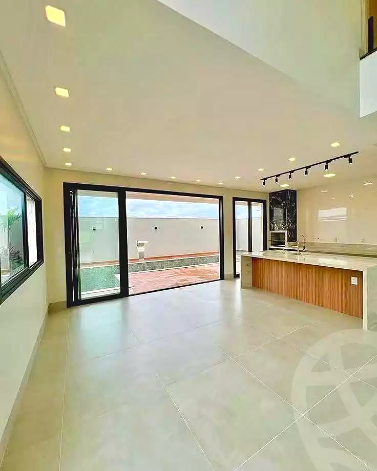 https://aqarmap.com.eg/ar/listing/7270865-for-sale-cairo-new-cairo-compounds-villette-kmbwnd-sky-kwndwz-swdyk-villette