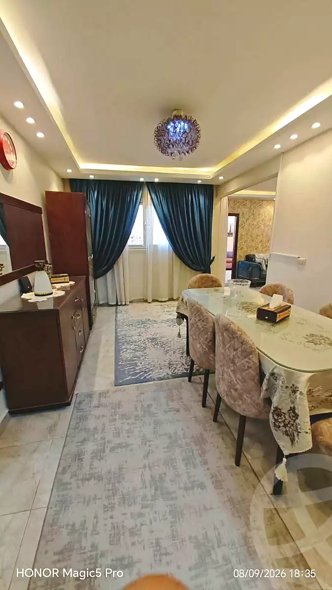 https://aqarmap.com.eg/ar/listing/7271153-for-sale-cairo-helwan-mohamed-sayed-ahmed-st