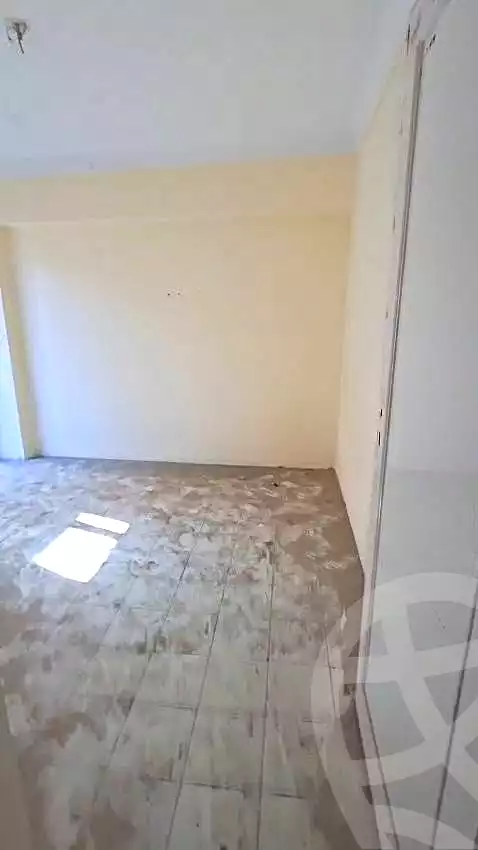 https://aqarmap.com.eg/en/listing/7271279-for-sale-alexandria-al-agamy-el-hanouvel