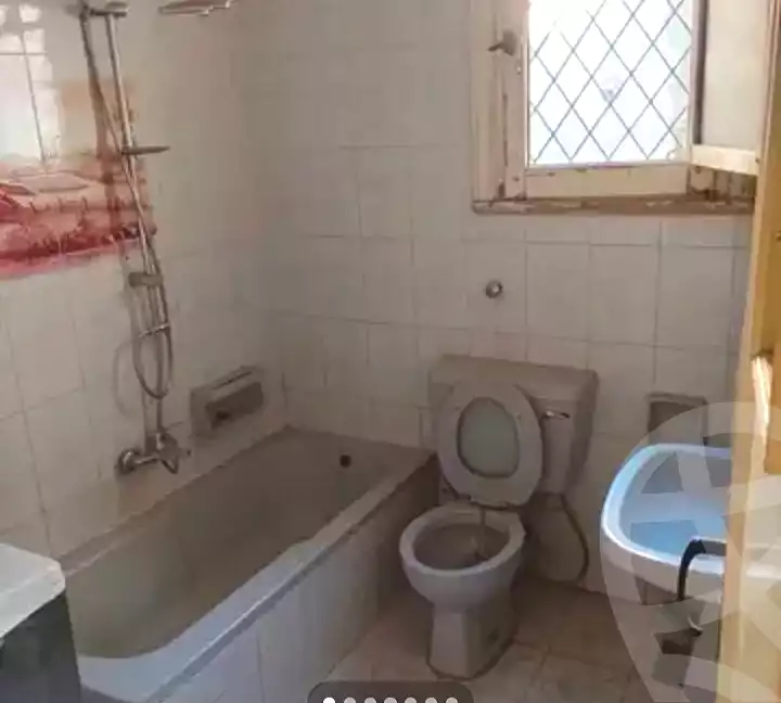 https://aqarmap.com.eg/ar/listing/7271254-for-sale-alexandria-al-agamy-lbytsh-el-hay-st