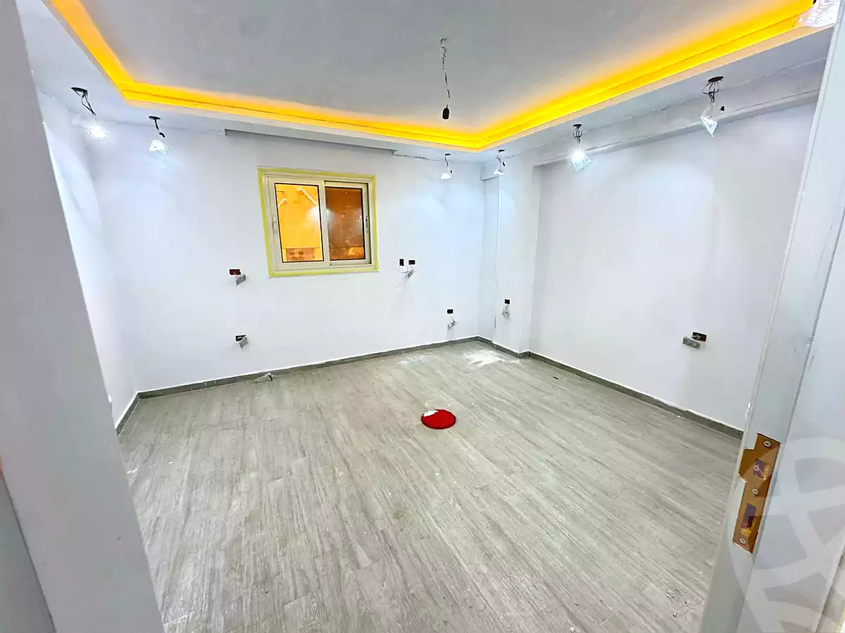 https://aqarmap.com.eg/ar/listing/7271421-for-sale-cairo-new-cairo-el-ahyaa-fifth-neighborhood-street-21