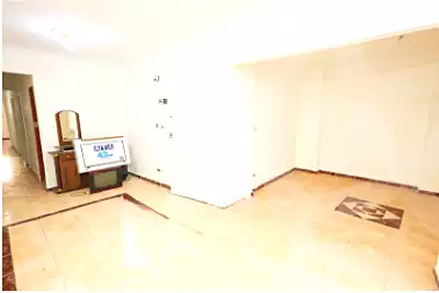 https://aqarmap.com.eg/en/listing/7271527-for-sale-alexandria-sydy-bshr-sydy-bshr-bhry-shr-mhmd-njyb