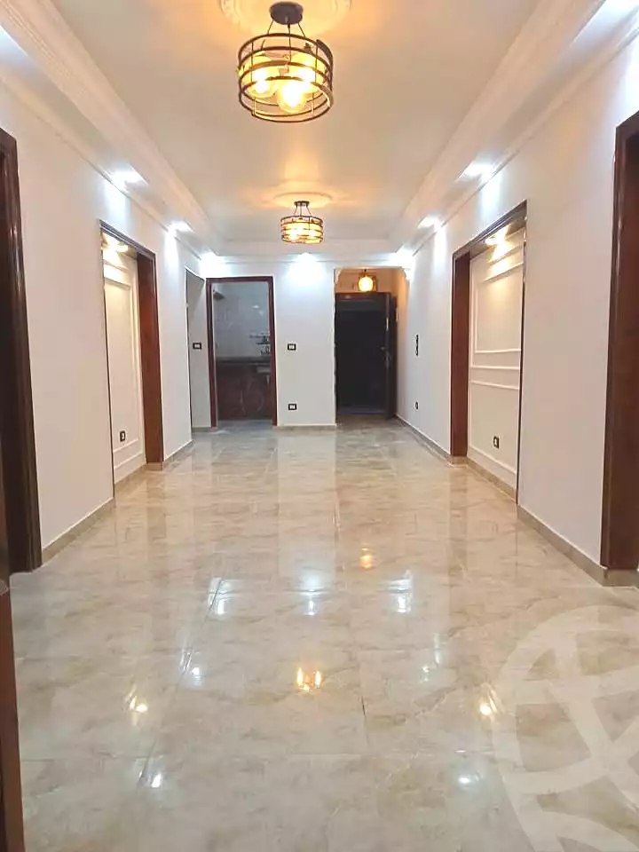 https://aqarmap.com.eg/ar/listing/7271734-for-sale-alexandria-miami-mahmoud-el-isawy-st