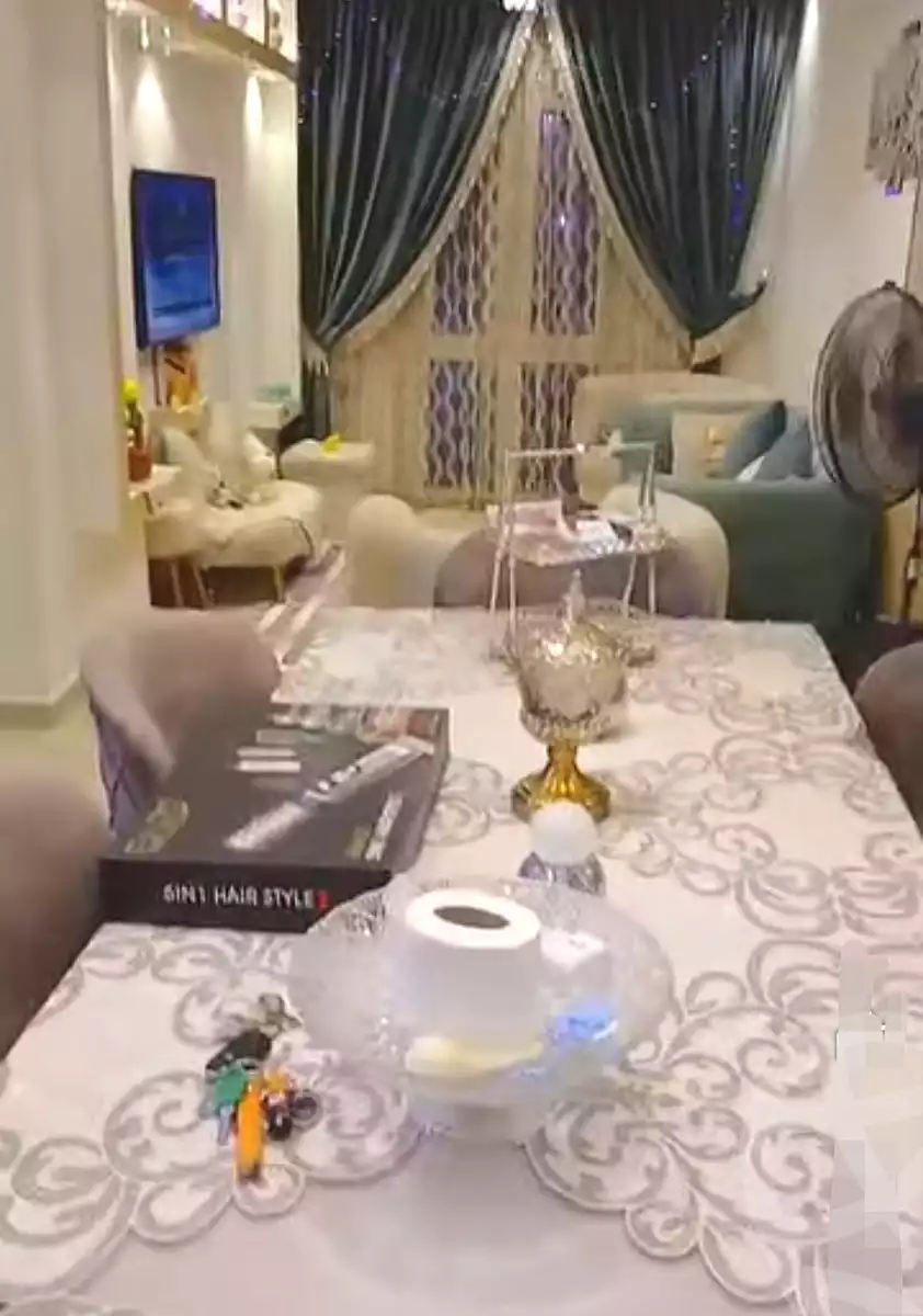 https://aqarmap.com.eg/ar/listing/7271741-for-sale-cairo-ain-shams-ain-shams-el-sharkia-el-zahraa-st