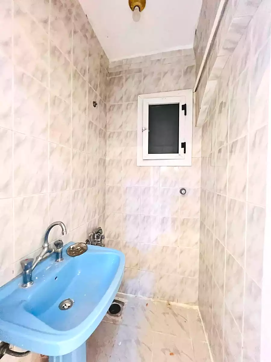 https://aqarmap.com.eg/en/listing/7271788-for-sale-alexandria-al-agamy