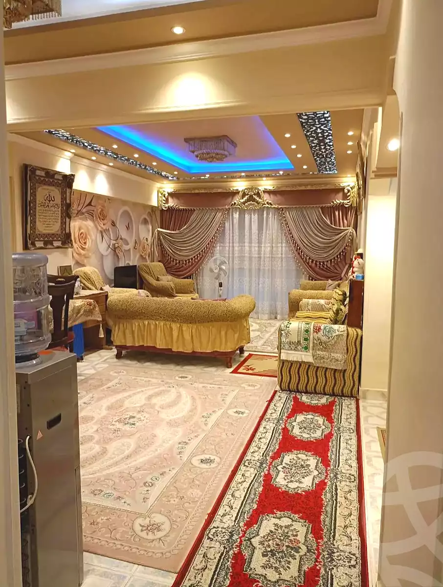 https://aqarmap.com.eg/ar/listing/7271817-for-sale-alexandria-al-agamy-lbytsh-bianchiii