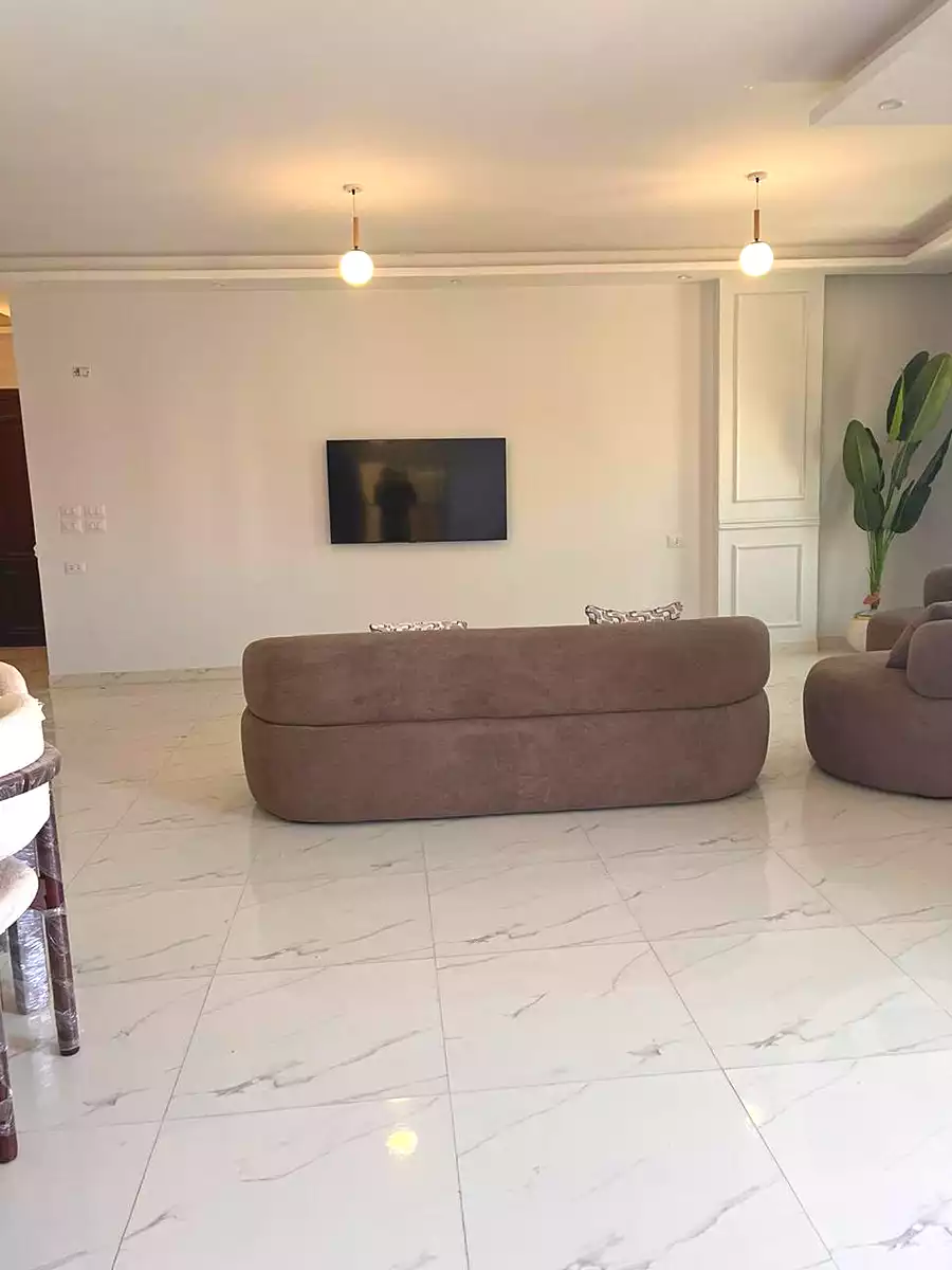 https://aqarmap.com.eg/ar/listing/7272220-for-rent-cairo-el-sheikh-zayed-city-el-hay-elsades-ashaer