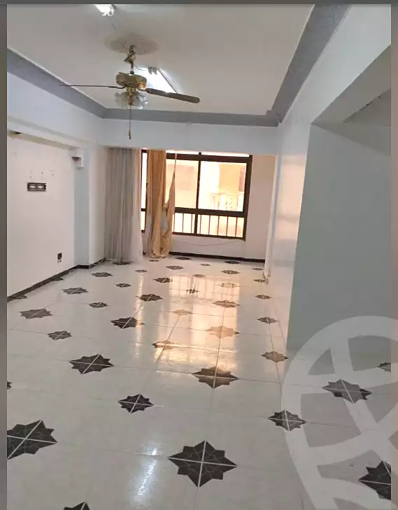 https://aqarmap.com.eg/ar/listing/7272353-for-sale-alexandria-al-agamy-el-hanouvel-abo-el-shawareb-st
