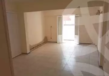 https://aqarmap.com.eg/ar/listing/7272579-for-sale-alexandria-shds