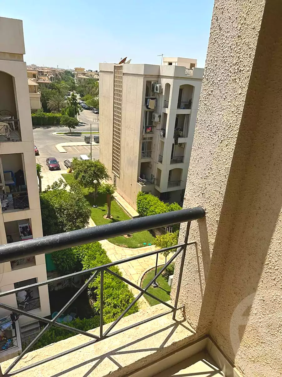 https://aqarmap.com.eg/ar/listing/7272978-for-sale-cairo-new-cairo-lrhb-city-phase-2-amr-ibn-el-aas-st