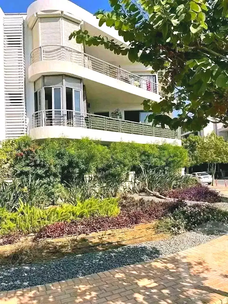 https://aqarmap.com.eg/ar/listing/7273106-for-sale-cairo-new-cairo-compounds-tag-city-taj-sultan