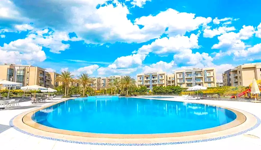 https://aqarmap.com.eg/ar/listing/7273182-for-sale-cairo-new-cairo-compounds-galleria-moon-valley-compound-arabia