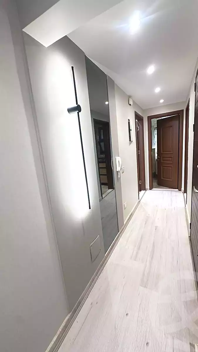https://aqarmap.com.eg/ar/listing/7273169-for-sale-cairo-el-shorouk-compounds-aljar-british-district-compound