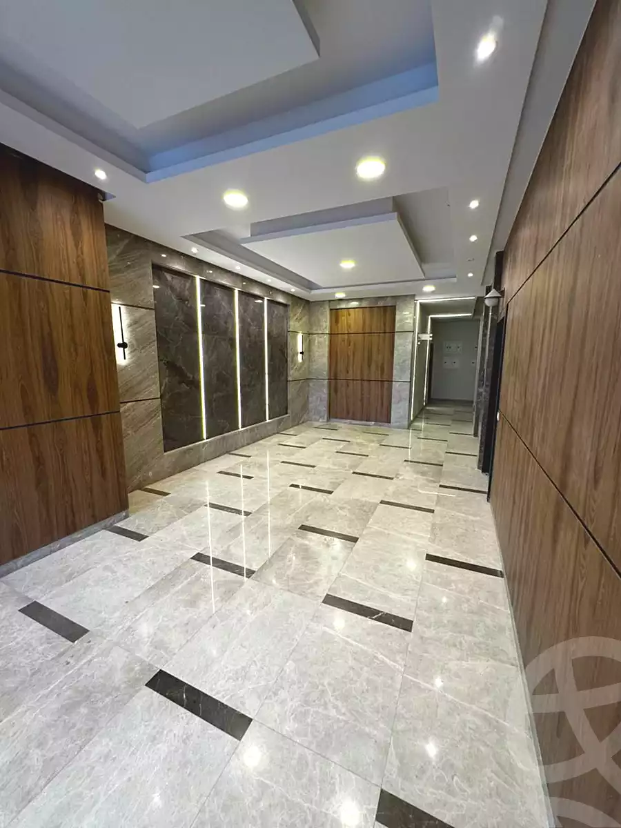 https://aqarmap.com.eg/ar/listing/7273239-for-sale-cairo-el-shorouk-compounds-aljar-british-district-compound