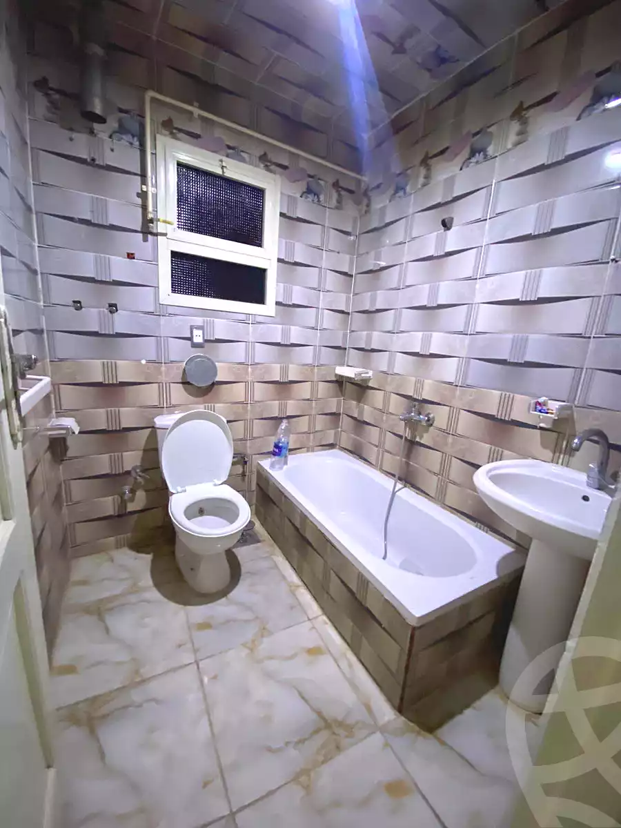 https://aqarmap.com.eg/en/listing/7273505-for-rent-cairo-elnozha-Streettt-27