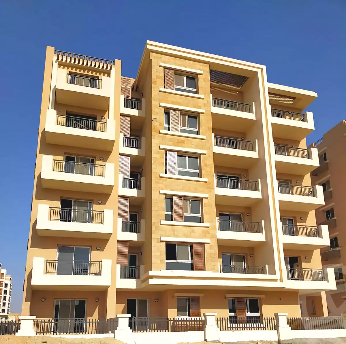 https://aqarmap.com.eg/ar/listing/7273513-for-sale-cairo-new-cairo-compounds-tag-city-origami-gardens-taj-city-compound