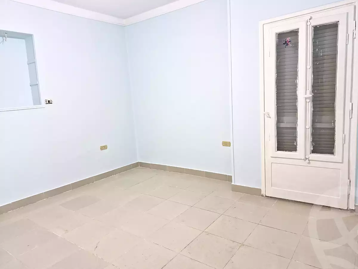 https://aqarmap.com.eg/ar/listing/7273866-for-sale-cairo-15th-of-may-mjwr-7