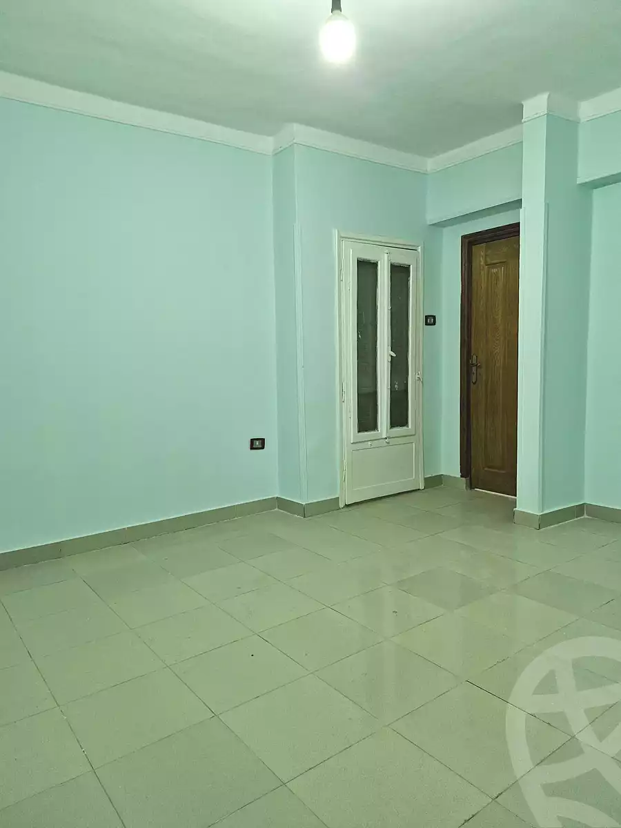 https://aqarmap.com.eg/ar/listing/7273866-for-sale-cairo-15th-of-may-mjwr-7