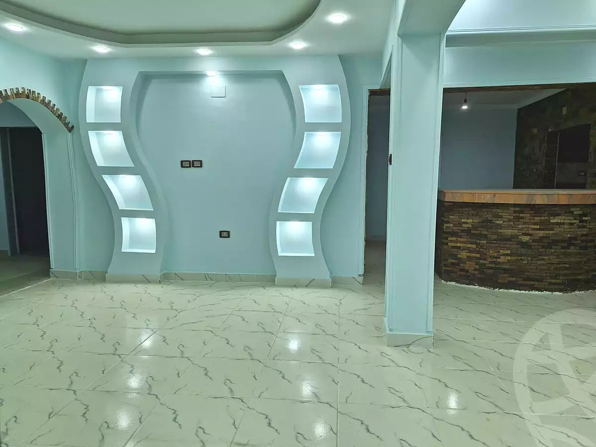 https://aqarmap.com.eg/ar/listing/7273866-for-sale-cairo-15th-of-may-mjwr-7
