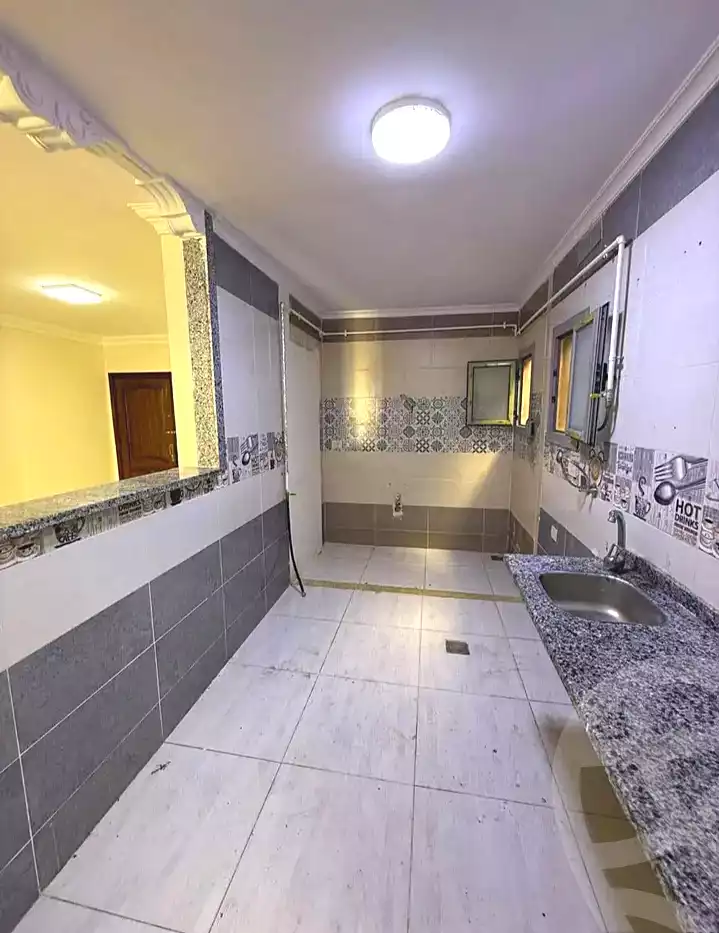 https://aqarmap.com.eg/ar/listing/7273963-for-rent-alexandria-mostafa-kamel-area