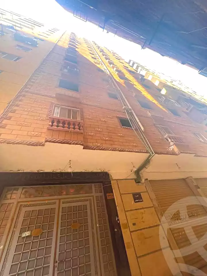 https://aqarmap.com.eg/en/listing/7274653-for-sale-cairo-helwan-hadayek-helwan-nile-corniche-st