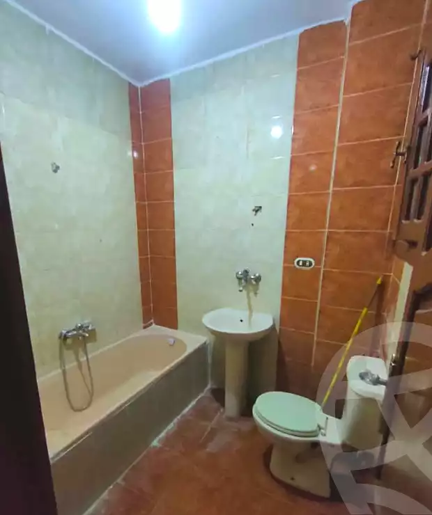 https://aqarmap.com.eg/en/listing/7274761-for-sale-alexandria-lsywf-el-falki