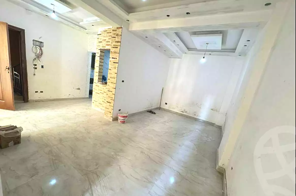 https://aqarmap.com.eg/ar/listing/7274874-for-sale-alexandria-moharram-bey
