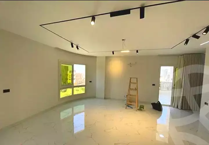 https://aqarmap.com.eg/en/listing/7274986-for-sale-cairo-6th-of-october-el-tawsaat-el-shamalya-touristic-first-area