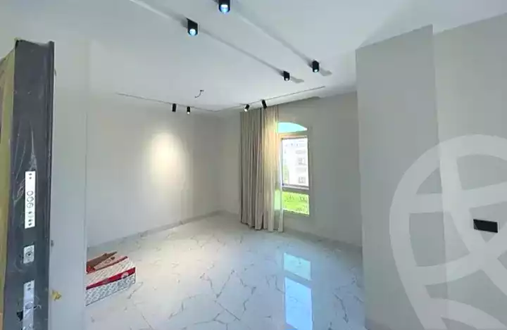 https://aqarmap.com.eg/en/listing/7274986-for-sale-cairo-6th-of-october-el-tawsaat-el-shamalya-touristic-first-area