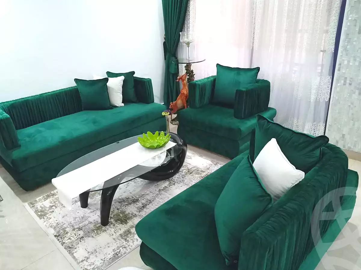 https://aqarmap.com.eg/ar/listing/7275115-for-sale-cairo-new-cairo-compounds-el-masrawiyeh