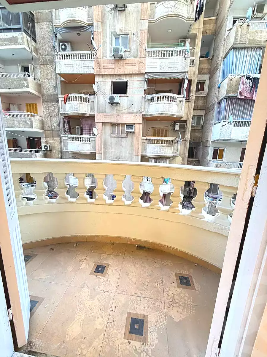 https://aqarmap.com.eg/en/listing/7275122-for-sale-alexandria-sydy-bshr-sydy-bshr-bhry