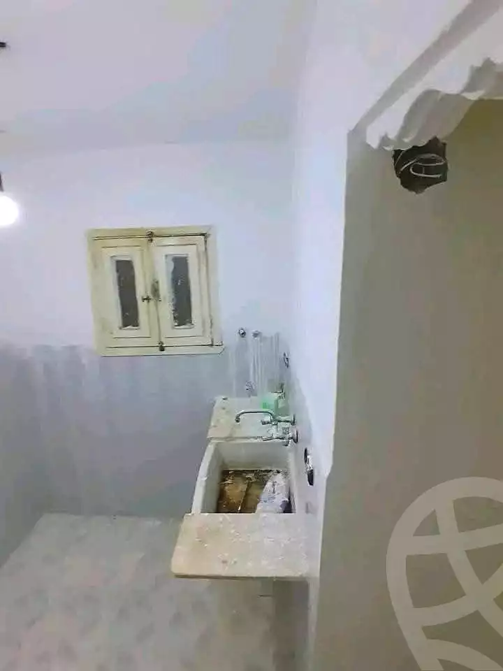 https://aqarmap.com.eg/ar/listing/7275205-for-sale-alexandria-al-agamy-el-hanouvel-radwan-st