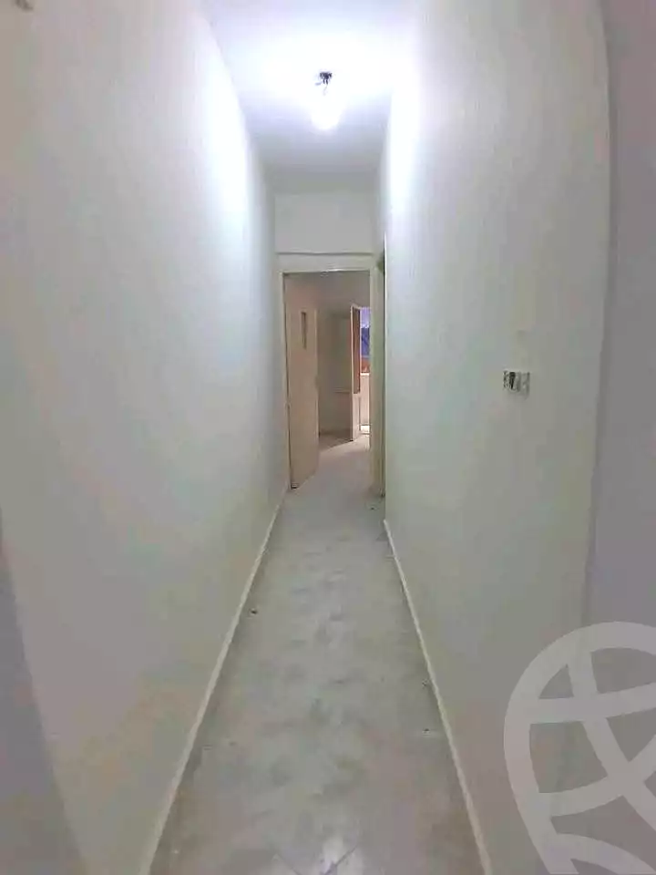 https://aqarmap.com.eg/ar/listing/7275205-for-sale-alexandria-al-agamy-el-hanouvel-radwan-st