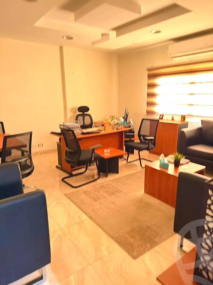 https://aqarmap.com.eg/ar/listing/7275220-for-sale-cairo-new-cairo-first-sector