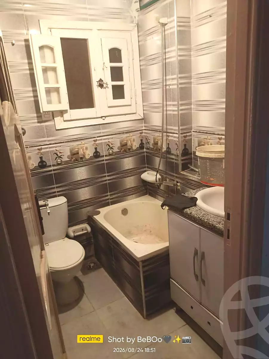 https://aqarmap.com.eg/ar/listing/7275227-for-sale-alexandria-al-agamy-el-hanouvel-el-salam-st