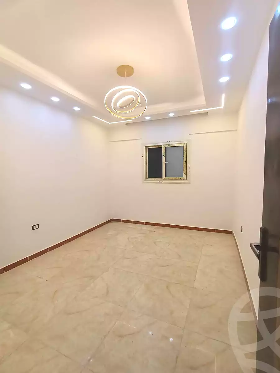 https://aqarmap.com.eg/ar/listing/7275234-for-sale-alexandria-al-agamy-bw-ywsf
