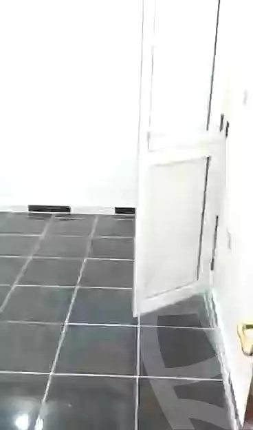 https://aqarmap.com.eg/en/listing/7275443-for-sale-alexandria-al-agamy-el-hanouvel-abo-el-shawareb-st