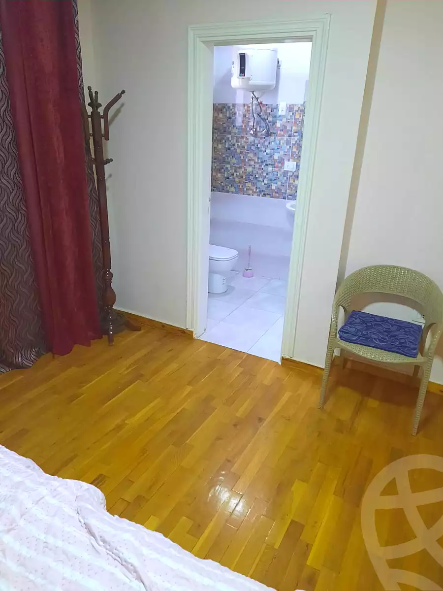 https://aqarmap.com.eg/ar/listing/7275578-for-sale-cairo-new-cairo-ganob-el-akadamiya-south-academy-d-khaled-ibn-el-waleed-st