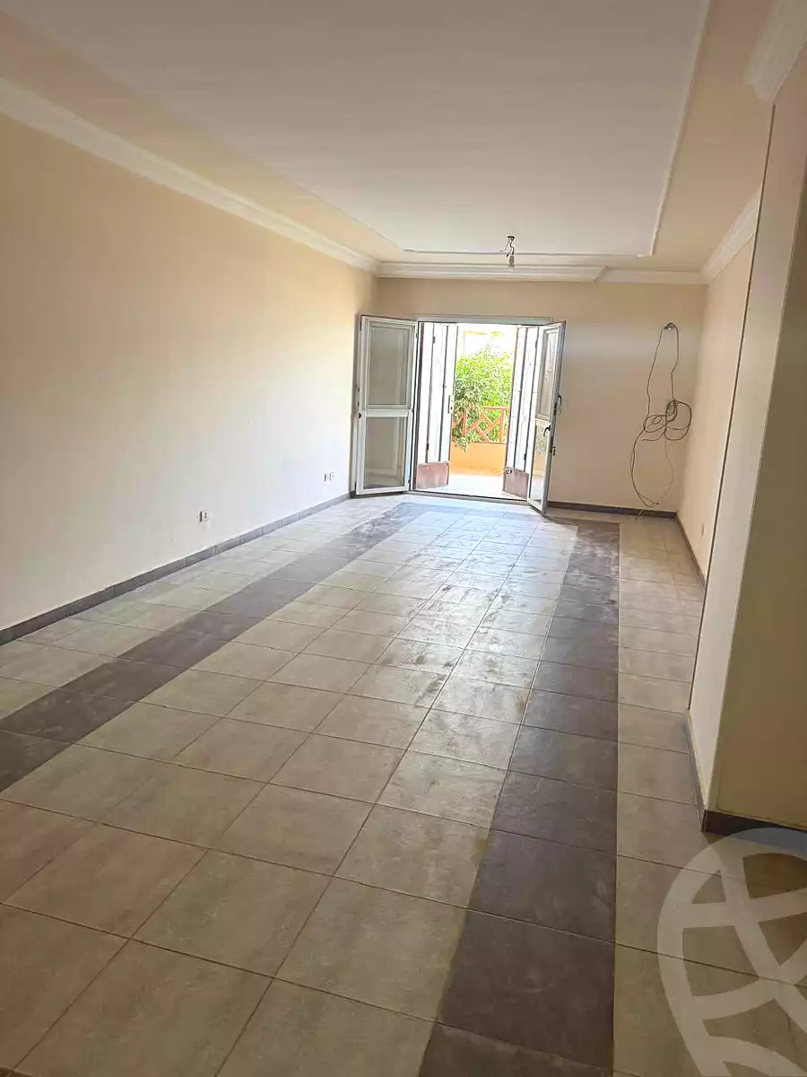 https://aqarmap.com.eg/ar/listing/7275811-for-sale-cairo-new-cairo-lrhb-city-phase-5-ibn-al-nafees-st