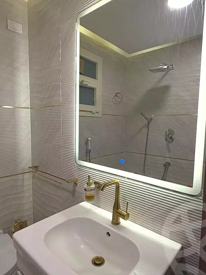 https://aqarmap.com.eg/en/listing/7275914-for-sale-cairo-el-sheikh-zayed-city-compounds-dr-msr