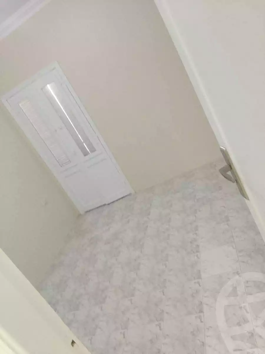 https://aqarmap.com.eg/ar/listing/7275967-for-sale-cairo-helwan-helwan-el-sharkeya-thabit-basha-st