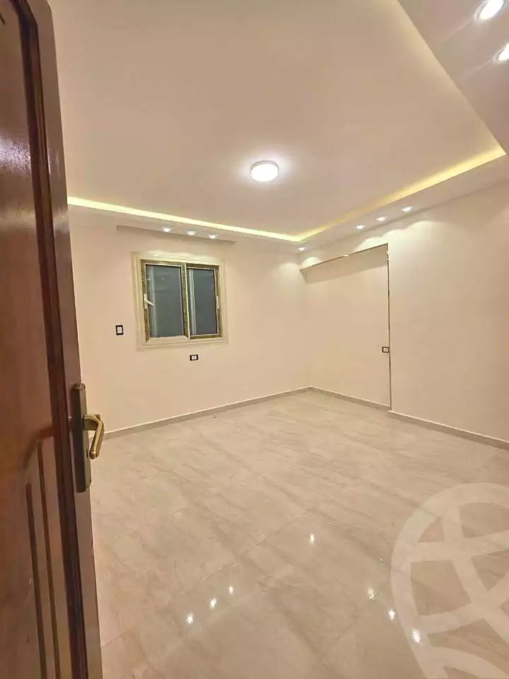 https://aqarmap.com.eg/ar/listing/7276143-for-sale-cairo-elnozha-Streettt-27