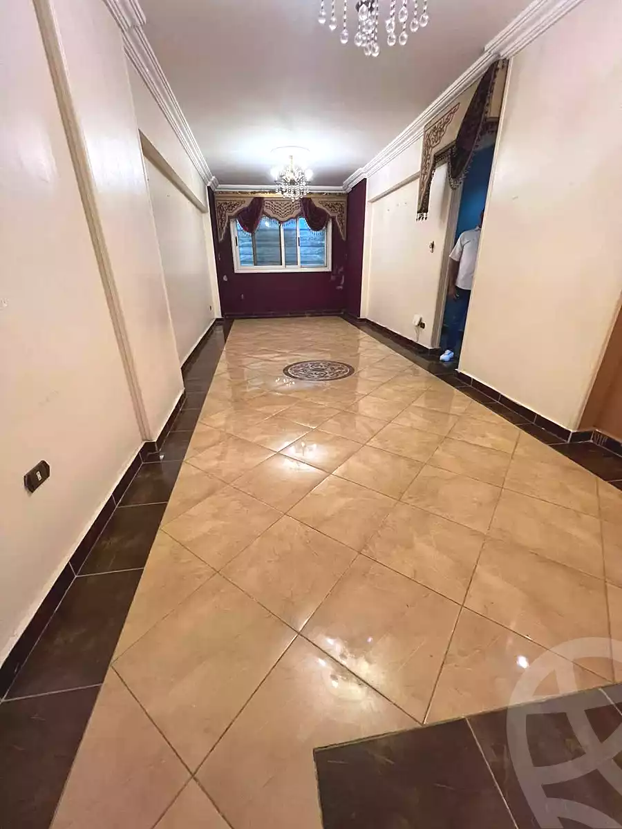 https://aqarmap.com.eg/en/listing/7276272-for-sale-alexandria-sydy-bshr-sydy-bshr-bhry-mohamed-el-srafi-st.